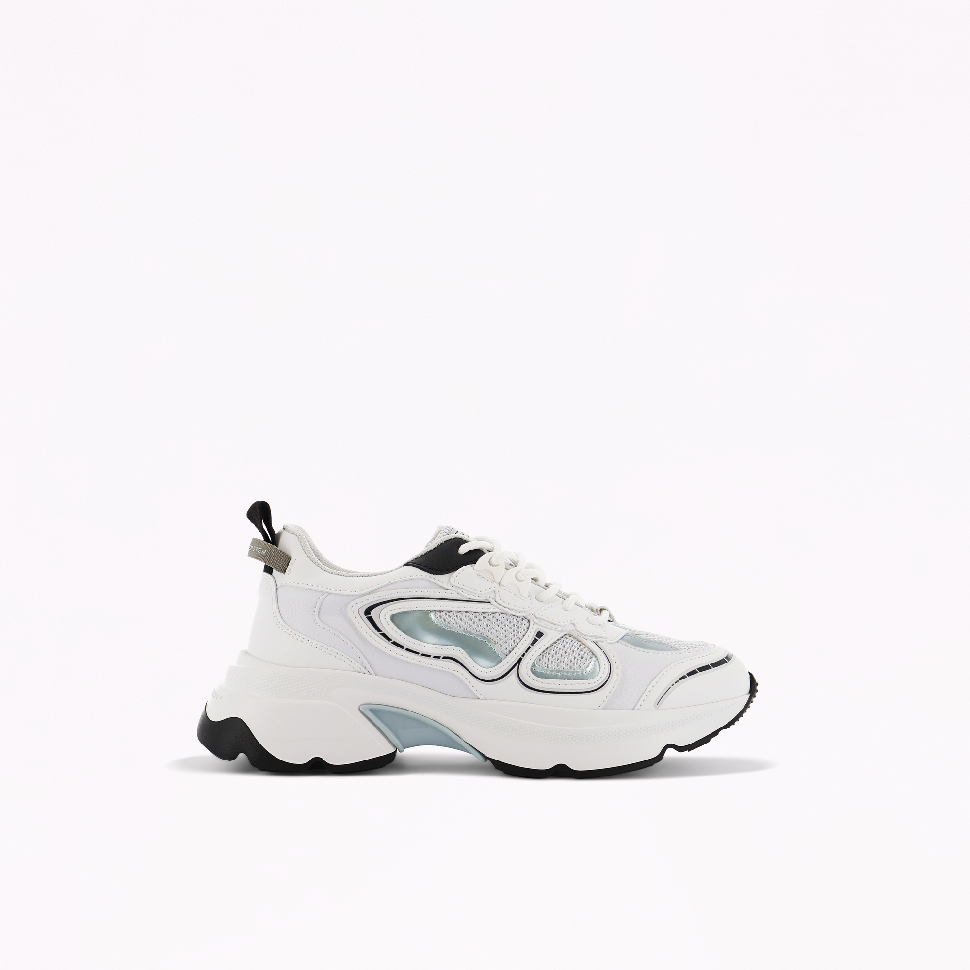 Breeze Sneaker
