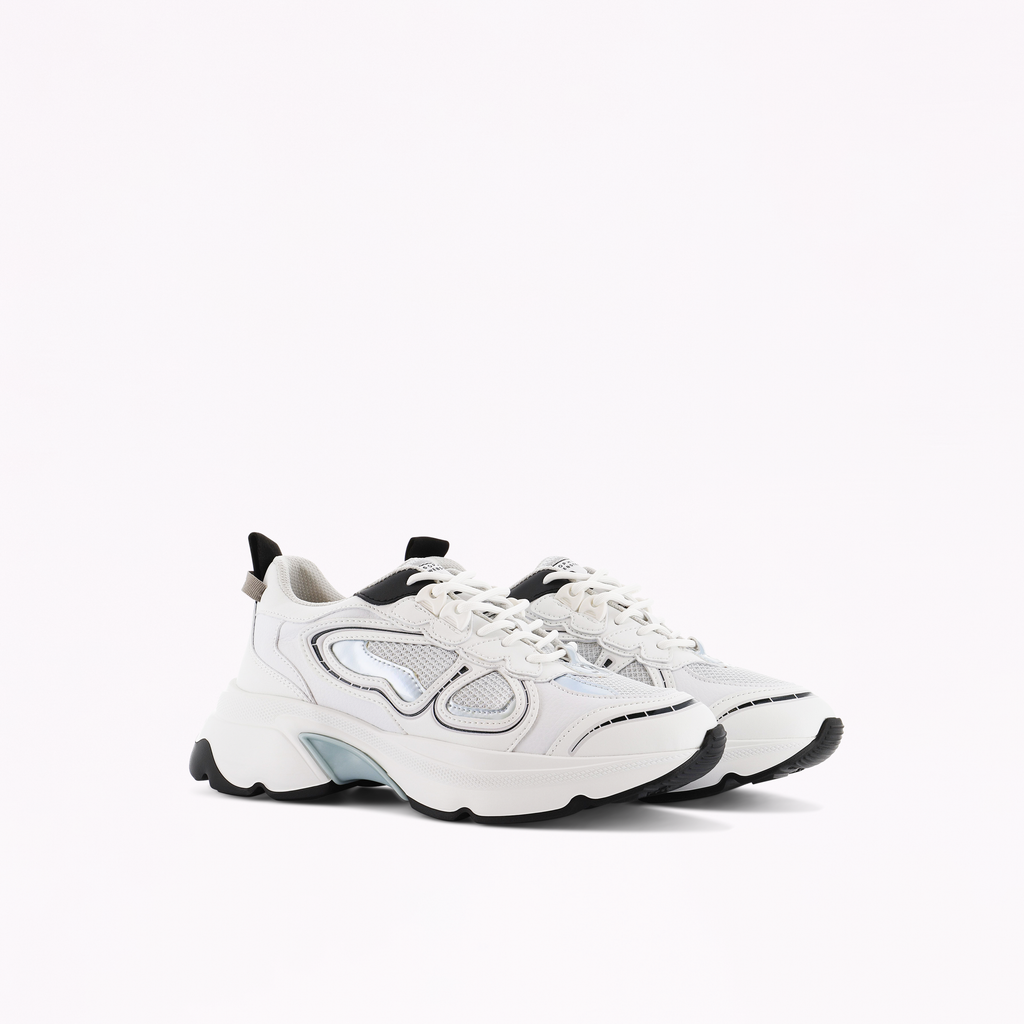 Breeze Sneaker