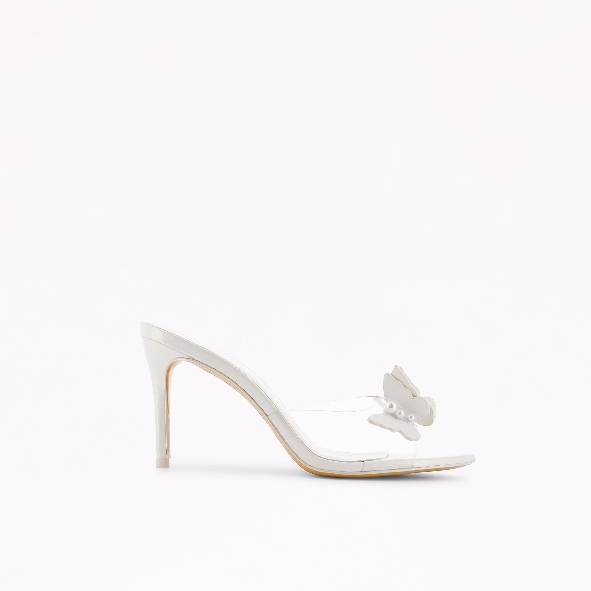 Vanessa Pearl Mule