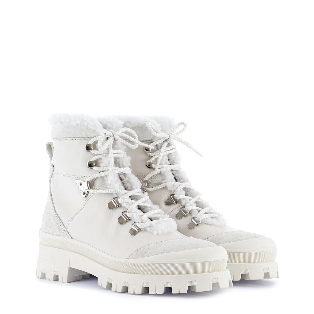 Wanderlust Boot