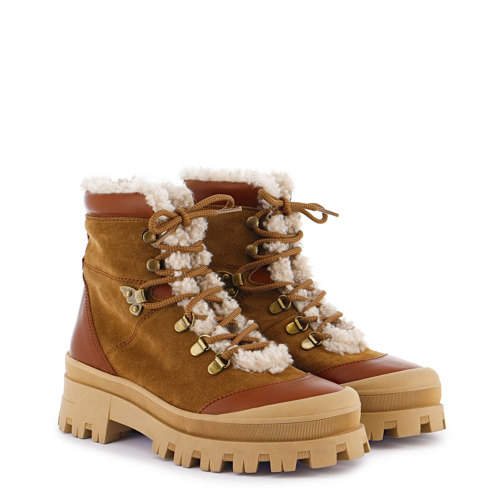 Wanderlust Boot